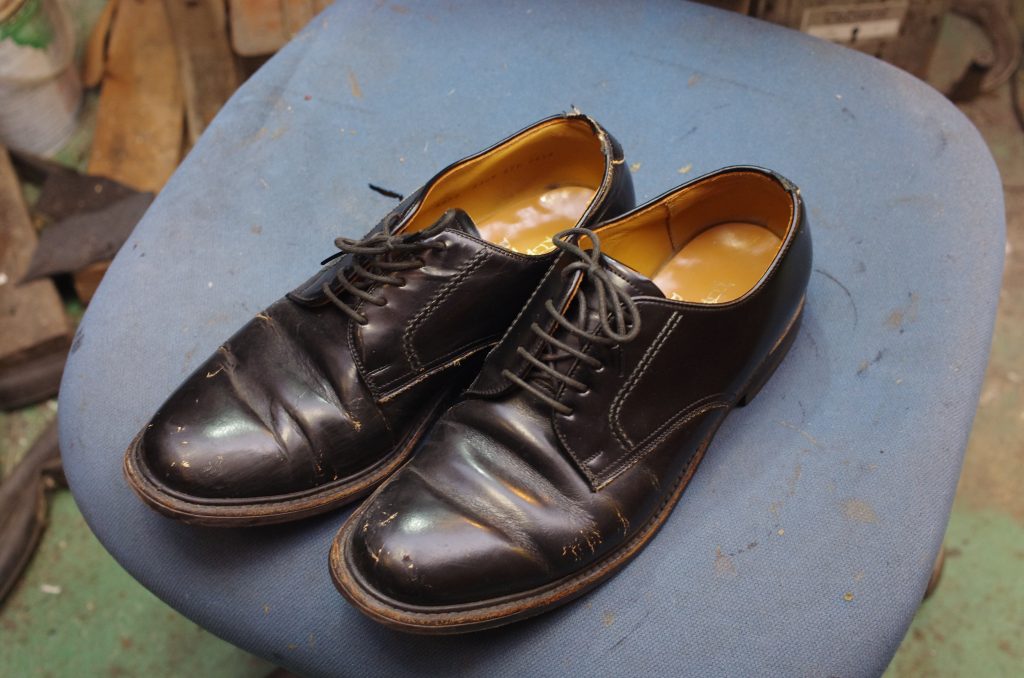 倉敷市　S様　REGAL　リーガル紳士革靴　パイピング処理　クラック補修のサムネイル