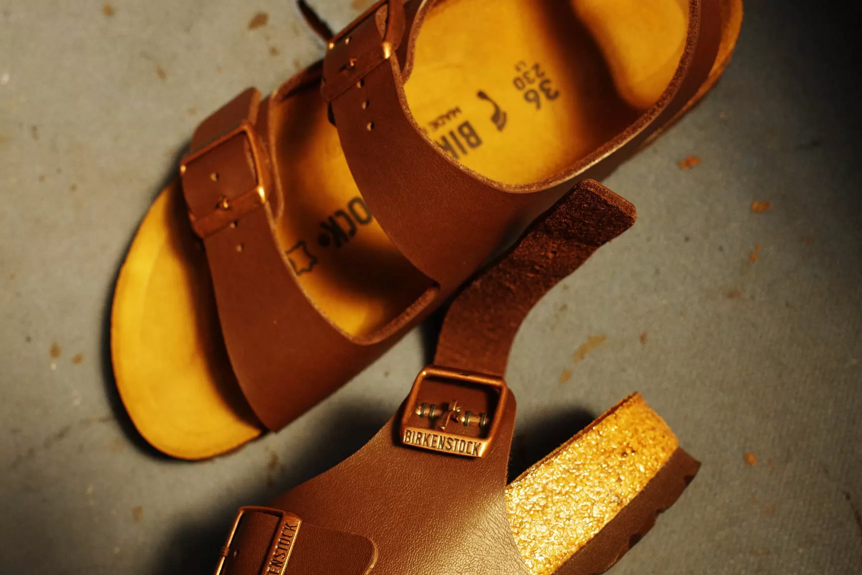 BIRKENSTOCK　ビルケンシュトック　サンダル　バックル式ベルトを　美錠ホックに改造