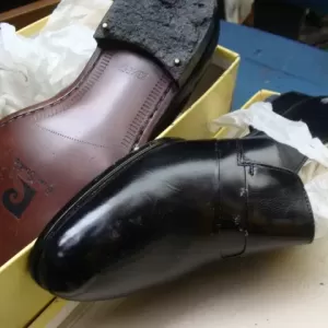 ピエール・カルダン　紳士革靴　ヒール交換　加水分解にて　のサムネイル